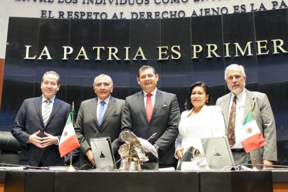 Expone titular de Gobernación situación del país ante el pleno del Senado  