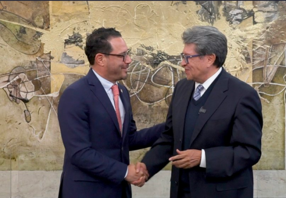 Raúl Paz cambia al PAN por Morena