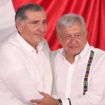 Presume Adan Augusto apoyo del presidente y lo llama hermano