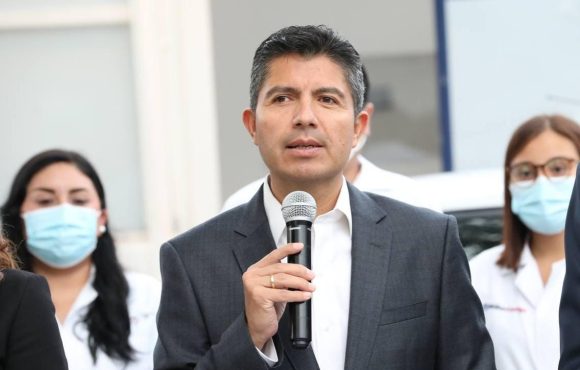 Puertas del gobierno siempre estarán abiertas, responde Rivera a Barbosa