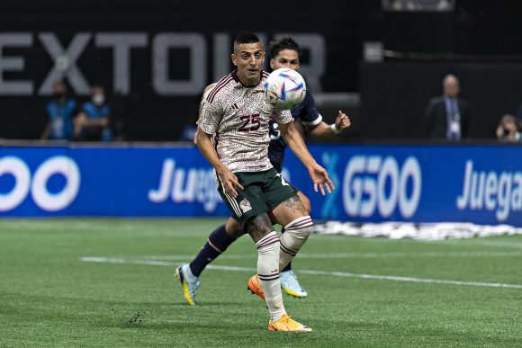 México pierde ante Paraguay en partido amistoso