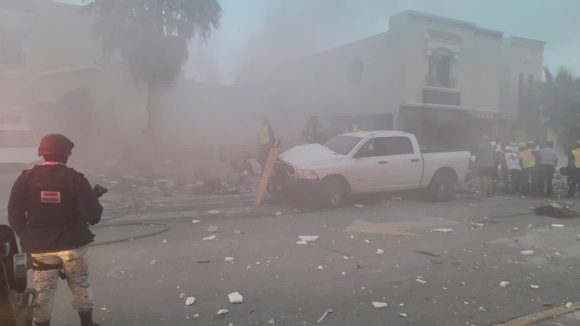 Explota casa de policías en Saltillo; deja tres elementos muertos