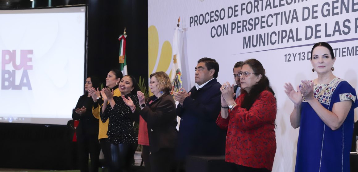 Gobierno estatal defiende los derechos de las mujeres sin simulaciones: MBH