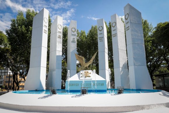 En Puebla, hay lealtad y respeto inquebrantables al Ejército Mexicano: MBH