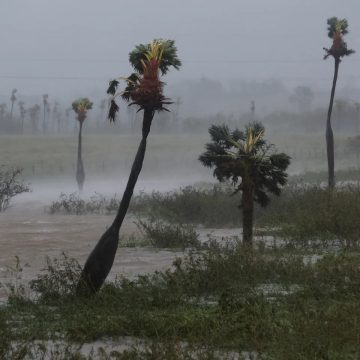 Huracán Ian se acerca peligrosamente a categoría 5 y se acerca a Florida