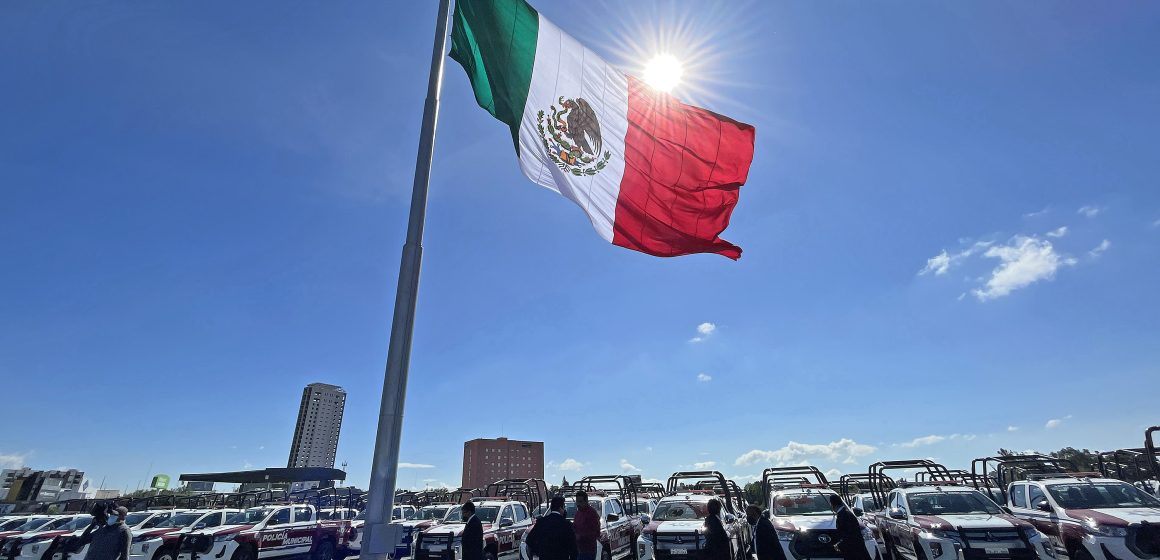 Con entrega de mil patrullas, gobierno de Puebla reafirma que fuerza del estado es mayor a la delincuencia: MBH