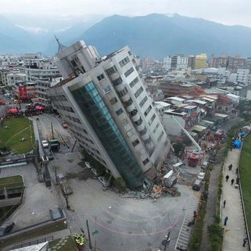 (VIDEOS) Terremoto 6.9 sacude Taiwán