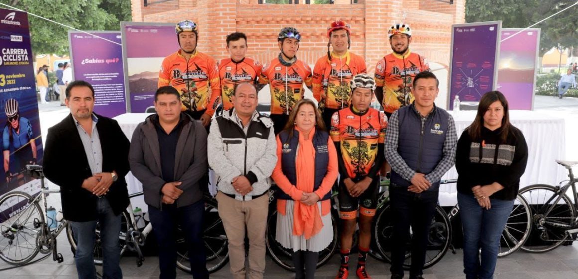 Presentan Carrera Cliclista 2022 en San Andrés Cholula