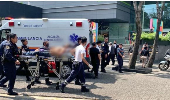 Balacera en Plaza Metrópoli dejó un muerto y una persona lesionada