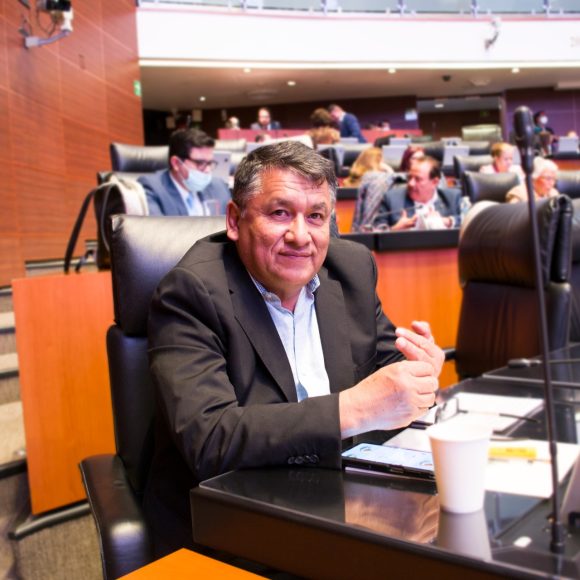 Faustino López -senador Muere el senador Faustino López y su esposa en un accidente automovilístico