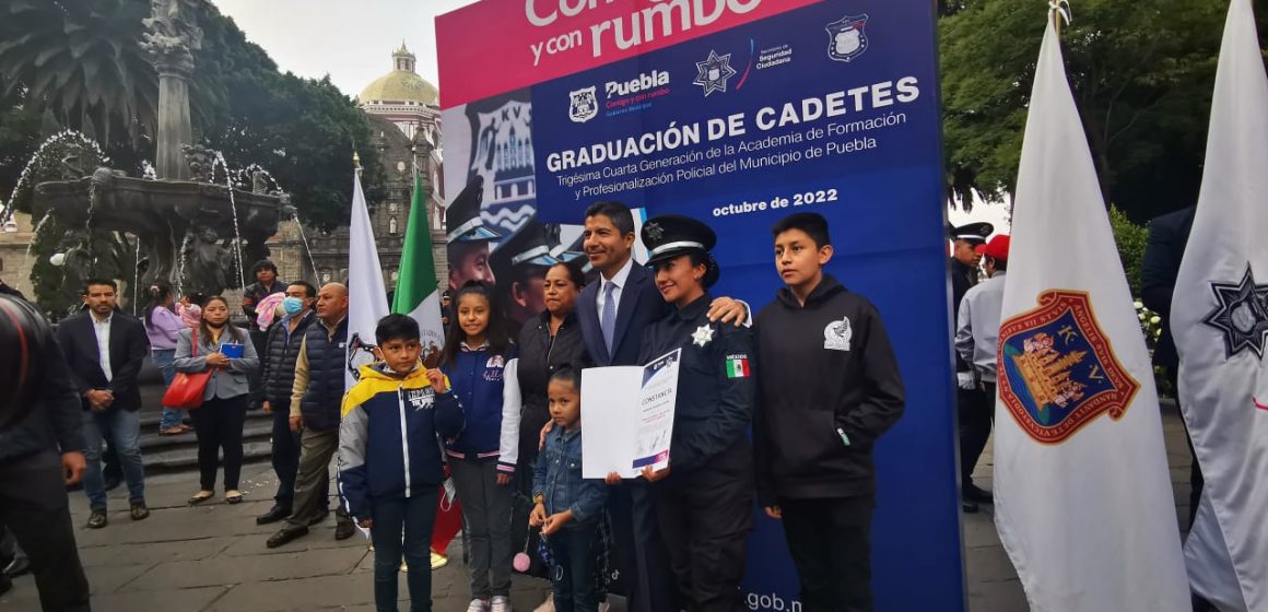 Se gradúan 108 nuevos cadetes de la Policía Municipal