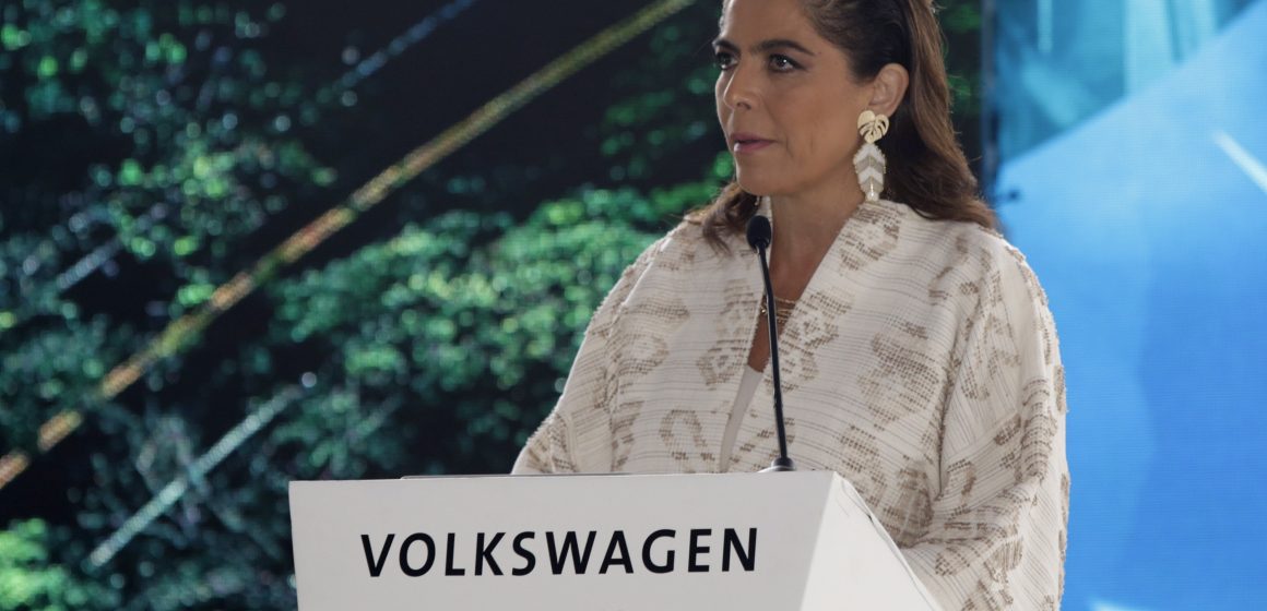 Nave de pintura de VW marca el inicio de grandes inversiones: Olivia Salomón