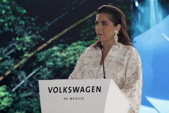 Nave de pintura de VW marca el inicio de grandes inversiones: Olivia Salomón