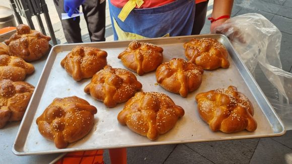 Por temporada de Día de Muertos se permitirá venta de antojitos en El Carmen