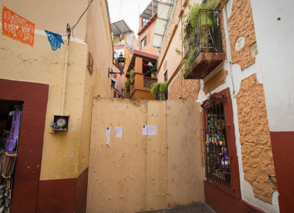 Clausuran el “Callejón del Beso”, a unos días del Cervantino