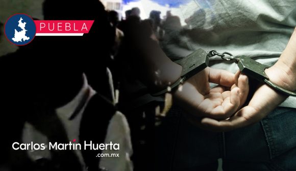 Hombre amenaza con machete a estudiantes que protagonizaban pelea