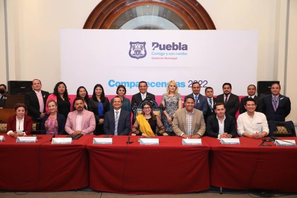 Fernando Cortés presenta resultados en Comunicación Social ante el Cabildo de Puebla