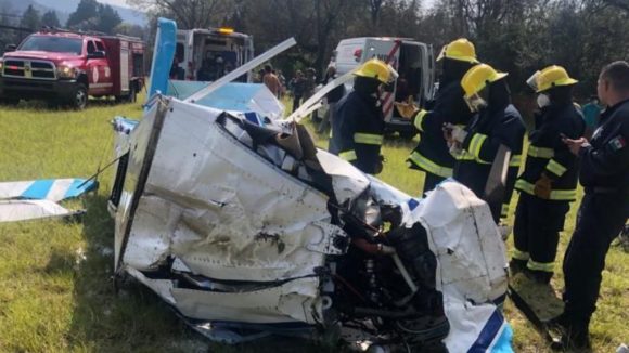 Desplome de una avioneta en Valle de Bravo deja un muerto y tres heridos