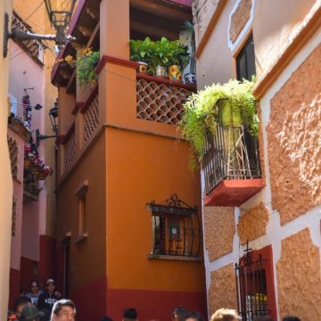 Callejón del Beso en Guanajuato es reabierto