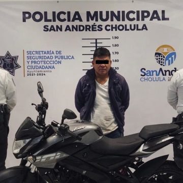 Recuperan en San Andrés Cholula motocicleta con reporte de robo