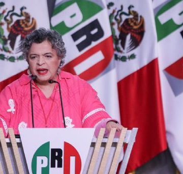 Beatriz Paredes expresa sus aspiraciones para ser candidata a la presidencia de 2024