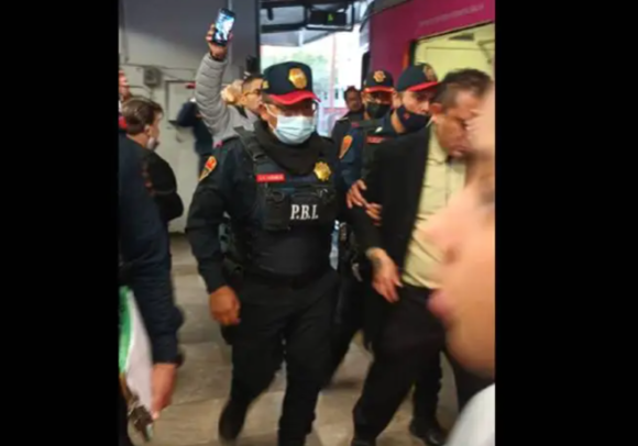 Usuarios reportan a conductor en presunto estado de ebriedad de la Línea 2 del Metro