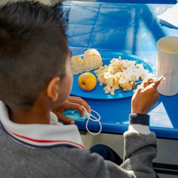 SMDIF Puebla reactiva 5 desayunadores en escuelas con apoyo de grupo Oxxo