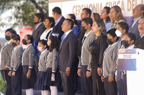 3f0edd82-714d-44cb-bd8a-d7ee865dbcfa Encabeza Mundo Tlatehui ceremonia cívica de noviembre