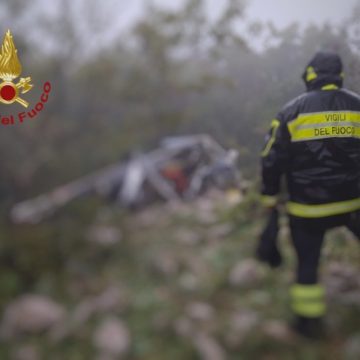 Accidente de helicóptero deja siete muertos en Italia