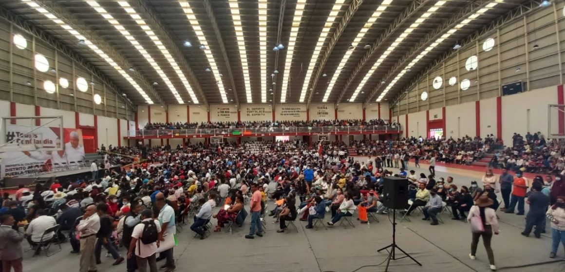 Más de 12 mil poblanos en distintas asambleas del estado se reúnen en respaldo a Claudia Sheinbaum