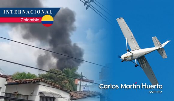 (VIDEO) Avioneta se estrella en zona residencial de Medellín; hay ocho muertos