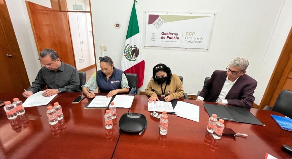 Firman convenio de colaboración Ayuntamiento de Puebla y Carreteras de Cuotas