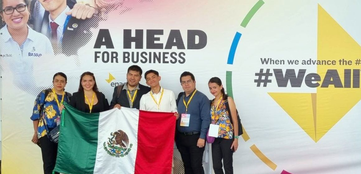 Ganan emprendedores BUAP la competencia internacional 1 Race 4 Oceans en la Enactus World Cup 2022