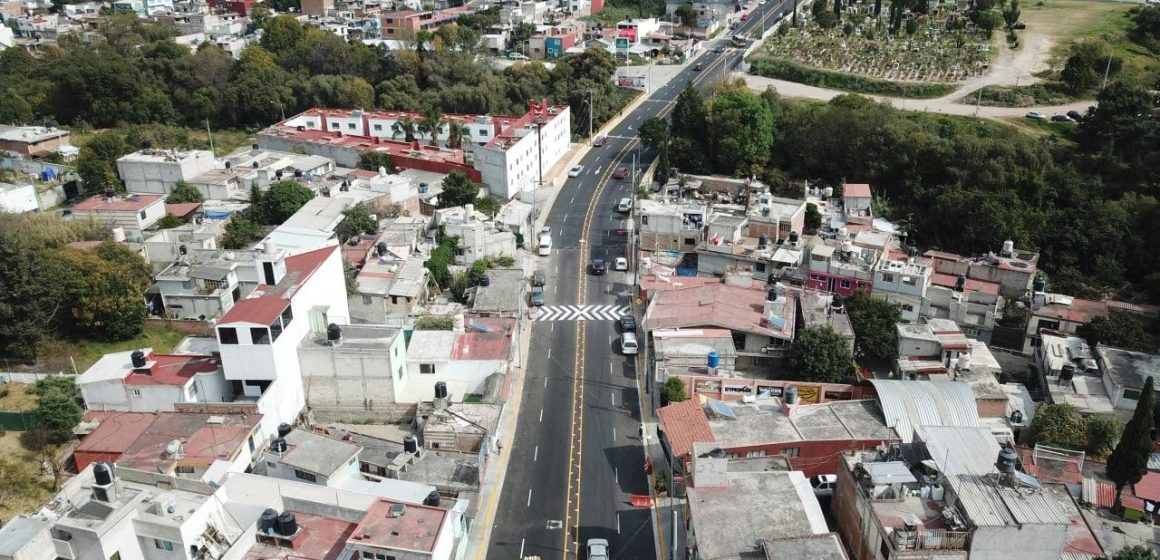 Entregan calle de Los Pinos; se invirtieron 20mdp