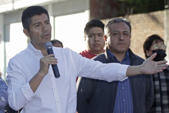 AYUNTAMIENTO . CONSTRUYENDO CONTIGO Pide alcalde a vecinos de La Resurrección acercarse para escuchar sus demandas