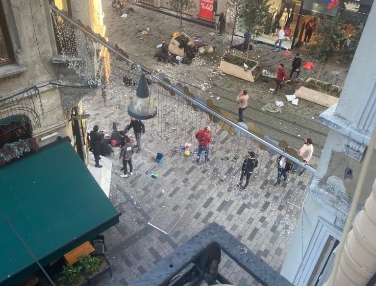 Se registra explosión en el centro de Estambul, Turquía