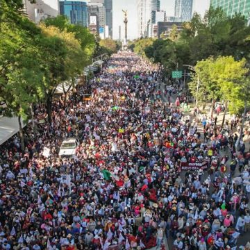 Asisten 1.2 millones de personas a la marcha de AMLO: Claudia Sheinbaum