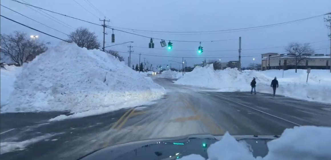 Nueva York registra tormenta de nieve histórica