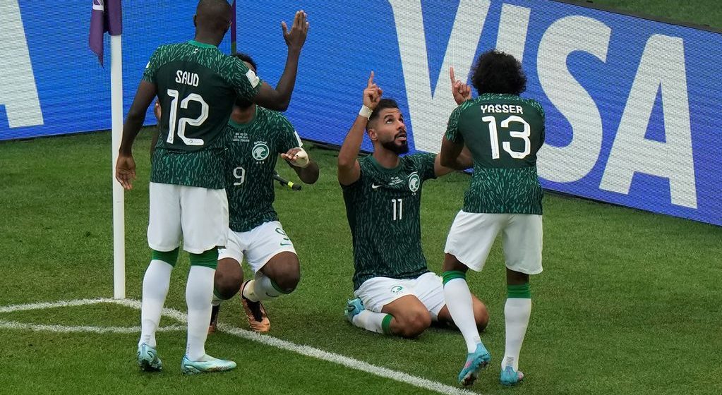 Arabia Saudita decreta día festivo por victoria ante Argentina
