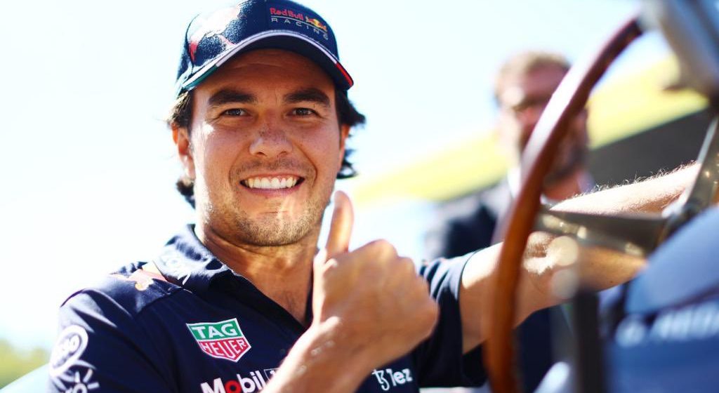 Checo Pérez se queda con el tercer lugar en el GP  de Abu Dhabi