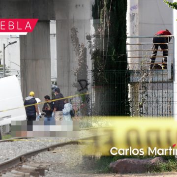 Hallan hombre sin vida en puente peatonal de la Rivera Anaya