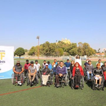 Entregan sillas de ruedas y cambian vidas de sanandreseños