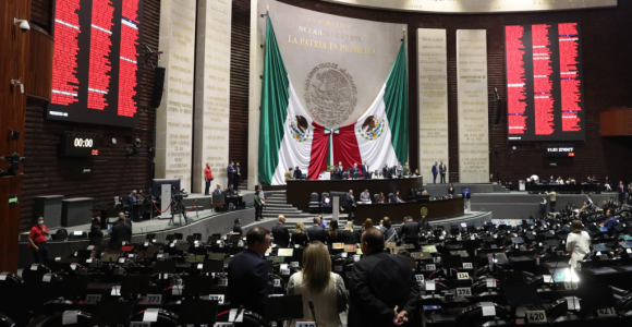 Diputados aprueban en lo general Presupuesto 2023; INE sufre recorte