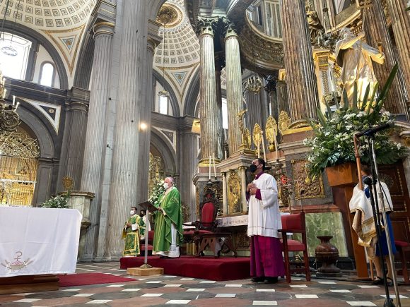 Prohibir instalación de nacimientos en espacios públicos, es una persecución política contra la fe