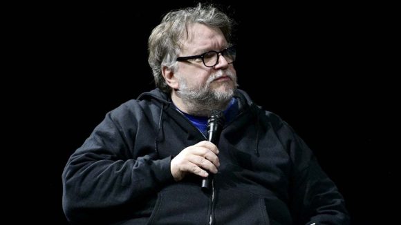 guillermo-del-toro-v1-143803 Guillermo del Toro propone pagar las estatuillas de Premios Ariel