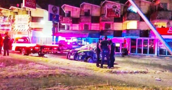 Tras persecución Policía Municipal detiene a 3 hombres