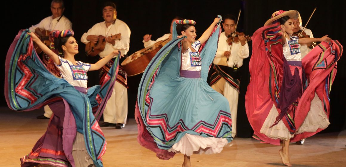 Llega a Puebla el Gran Ballet Folklórico de México