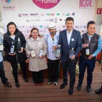 Presentan la Primera Fiesta del Mezcal Poblano 2022; conócela