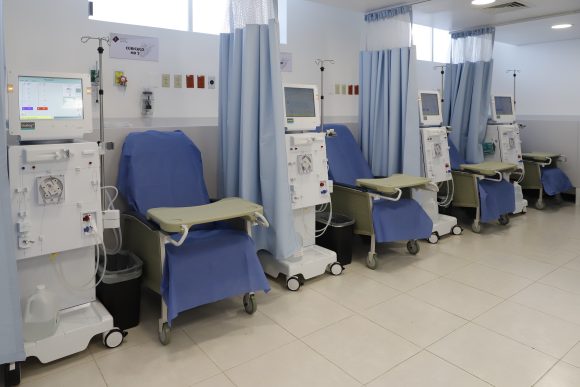 MBH inaugura unidades para tratamiento gratuito de hemodiálisis