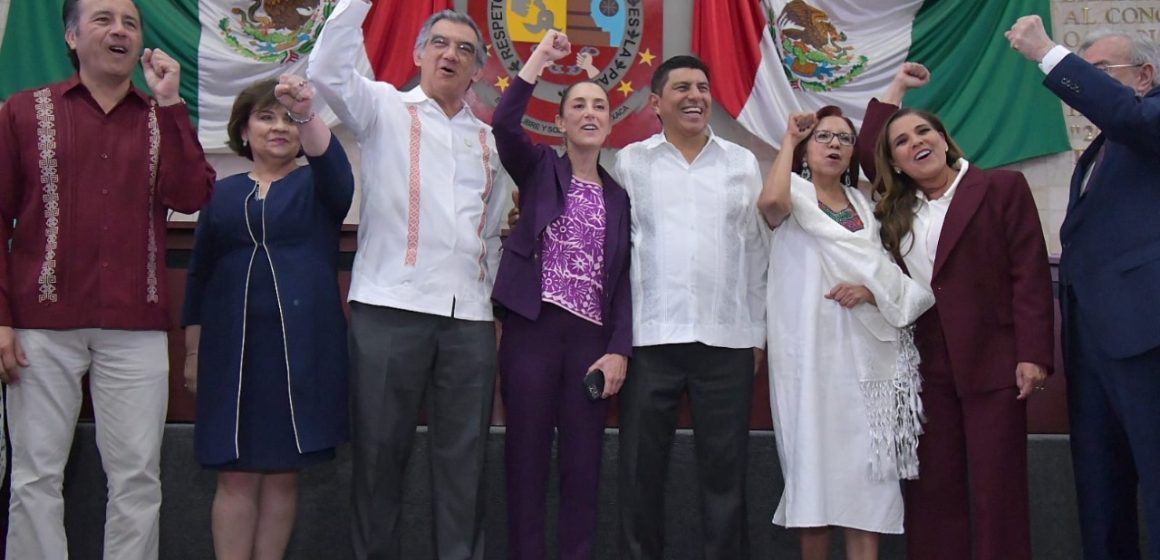 Asiste Sheinbaum a la toma de protesta de Salomón Jara como gobernador de Oaxaca